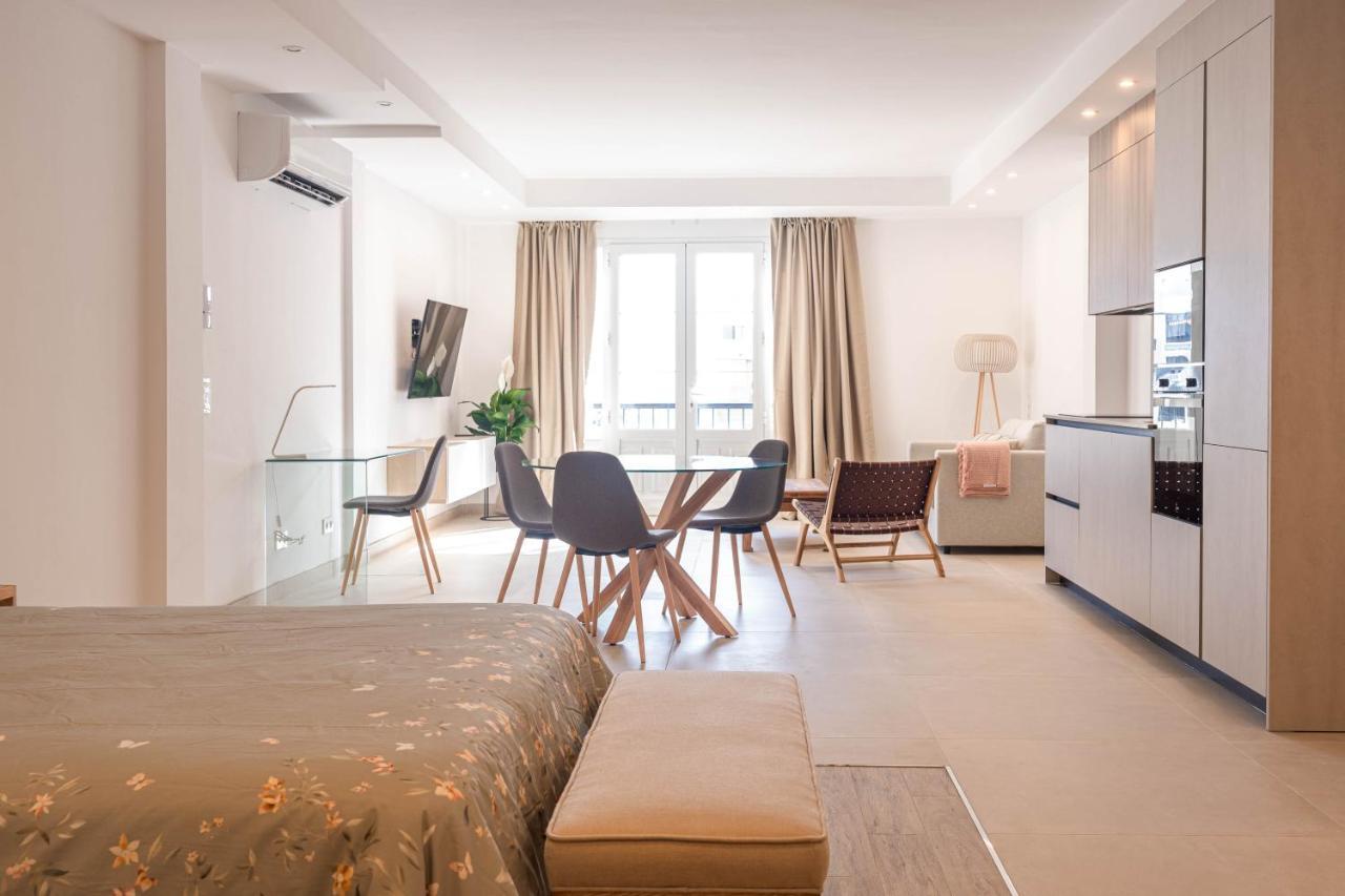 Rooms & Suites Loft 2F Deluxe Edition Arrecife Esterno foto
